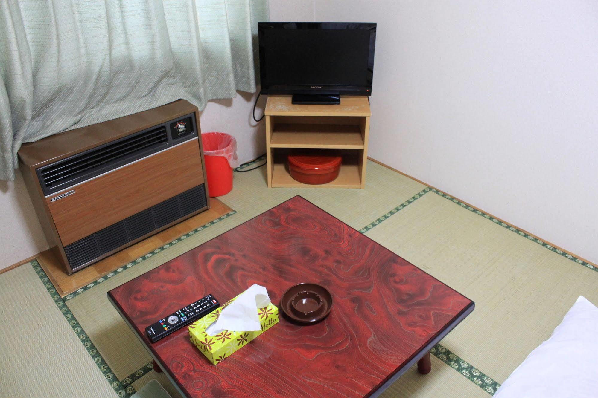 New Hakuginso Hotell NakaNakafurano Exteriör bild