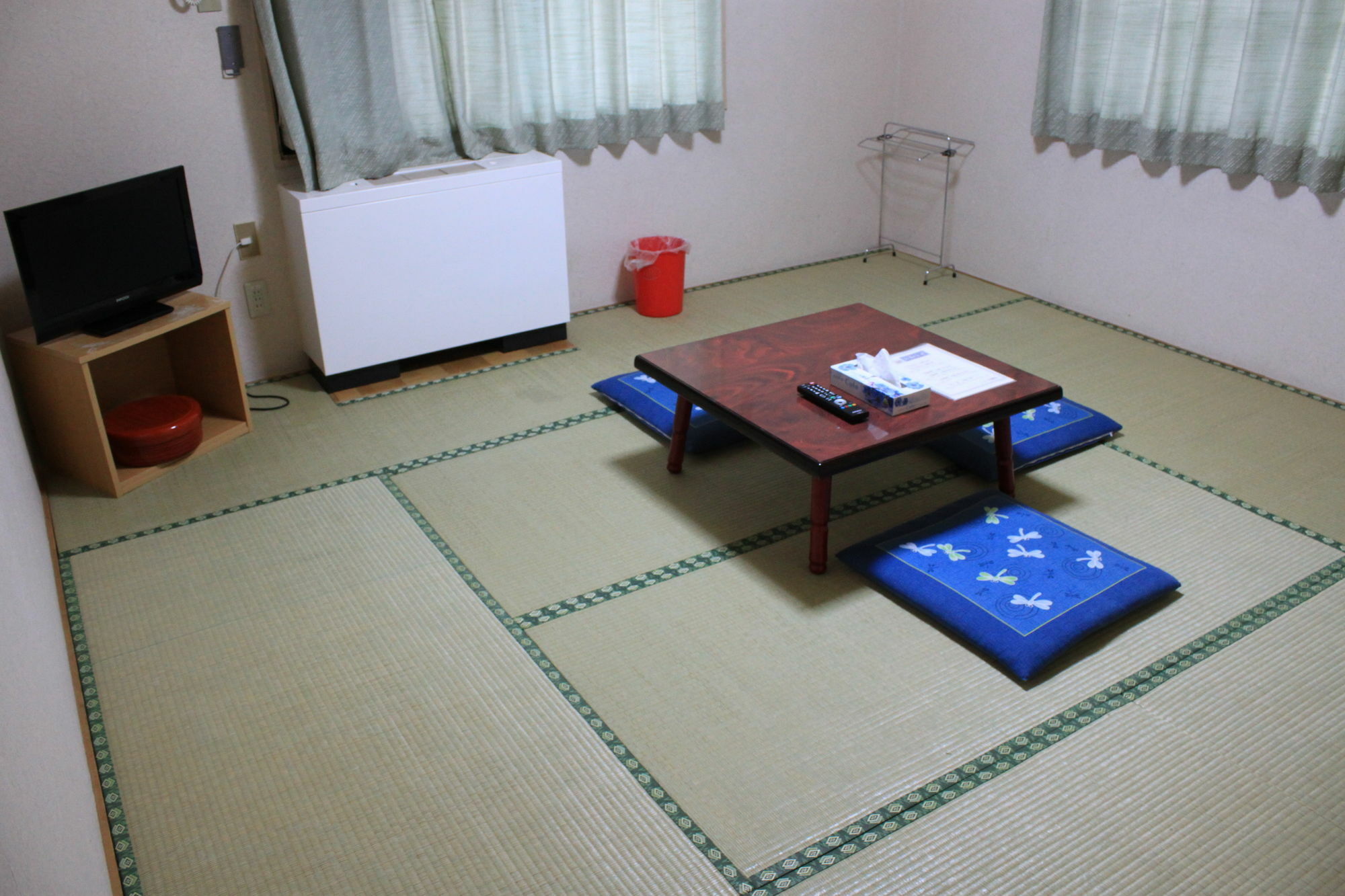 New Hakuginso Hotell NakaNakafurano Exteriör bild
